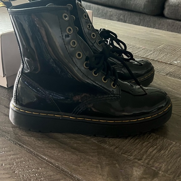 Dr martens Zavala black patent boot - Picture 4 of 8
